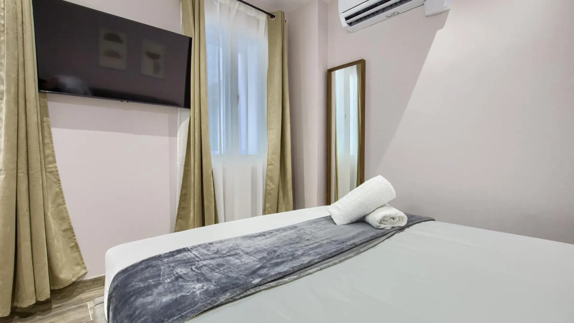 Dobo Madrid Nuria Apartment