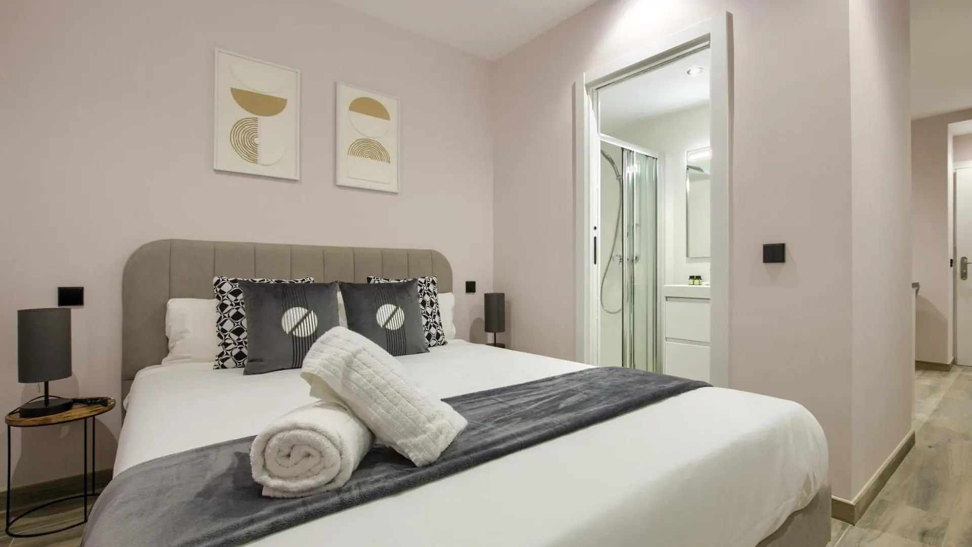 Dobo Madrid Nuria Apartment 0*,  Spain