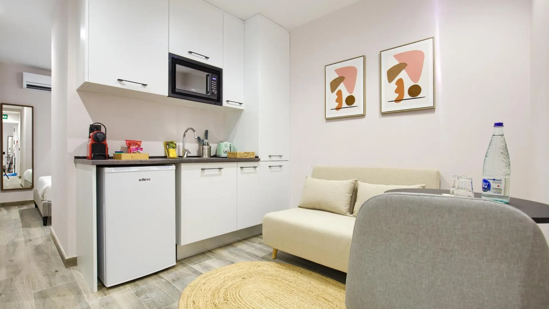 Dobo Madrid Nuria Apartment Spain