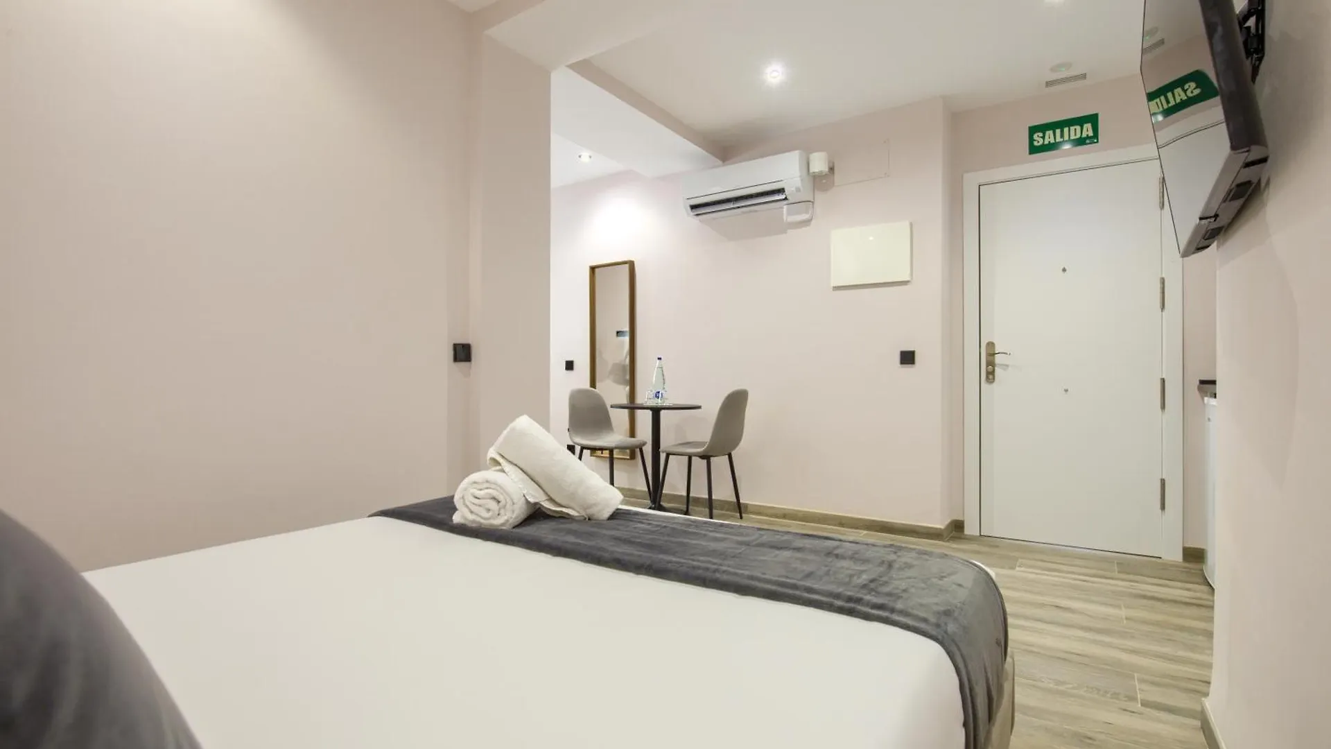 Dobo Madrid Nuria Apartment