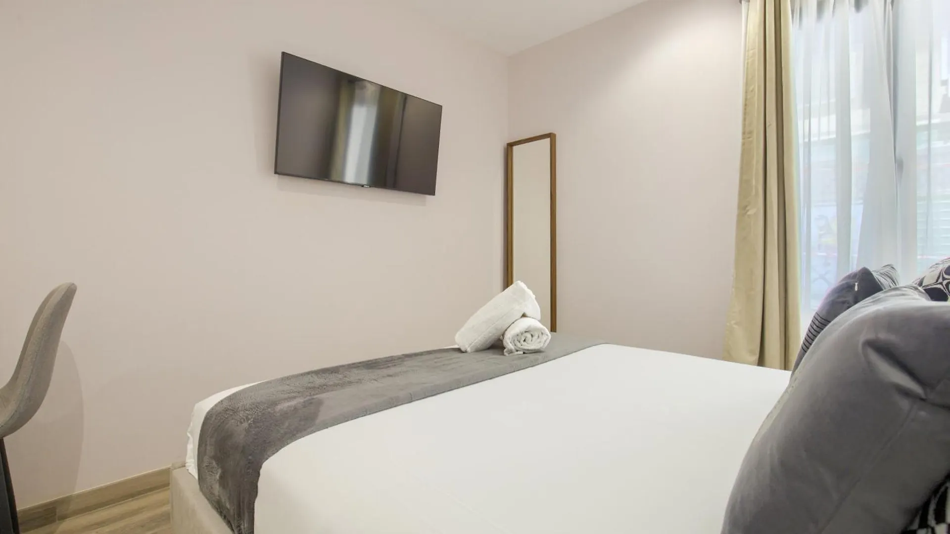 Dobo Madrid Nuria Apartment