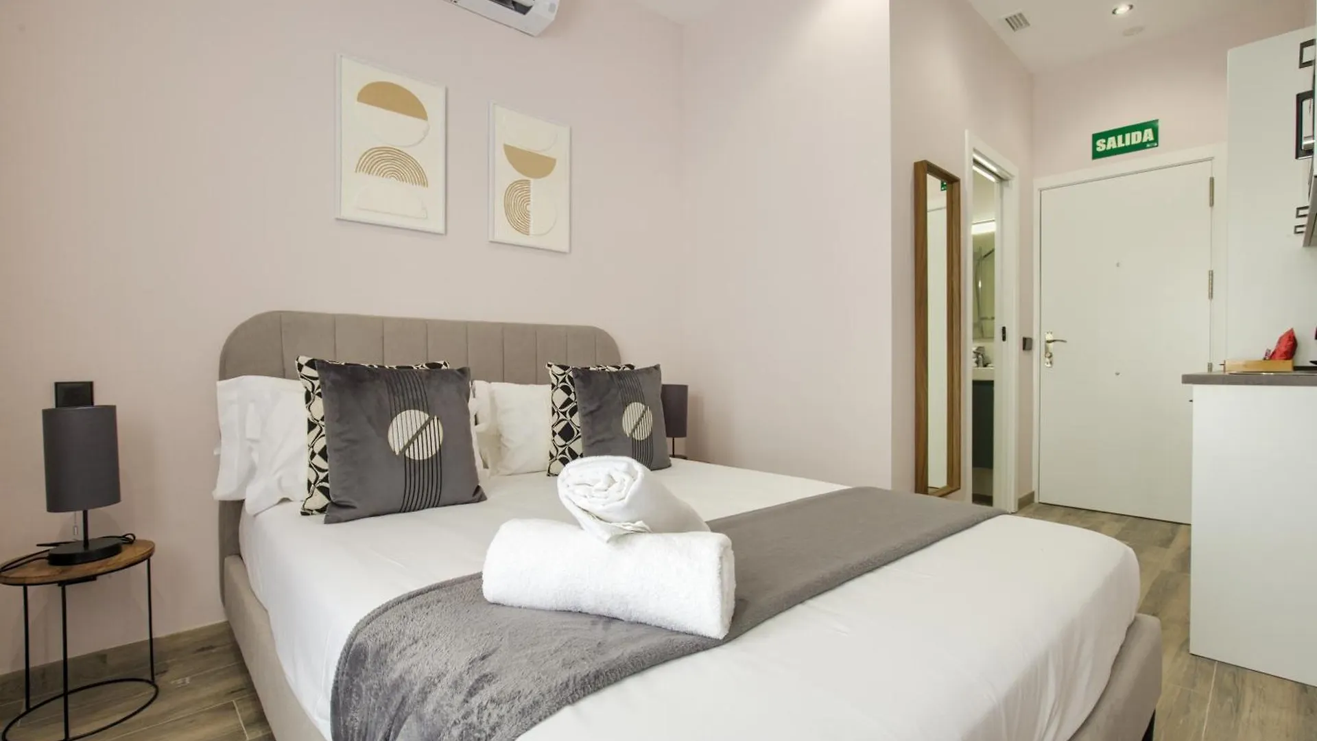 דירות Dobo Madrid Nuria